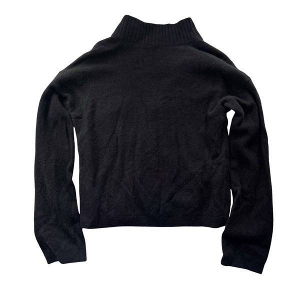 Everlane Black Cashmere/Wool Blend Cropped Polo Sweater - Picture 2 of 5